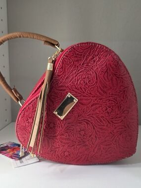 NWT Artisan Leather Crossbody / Handbag Heart - Shaped